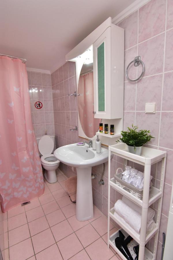 Iakovos Apartments Chorafakia Ngoại thất bức ảnh