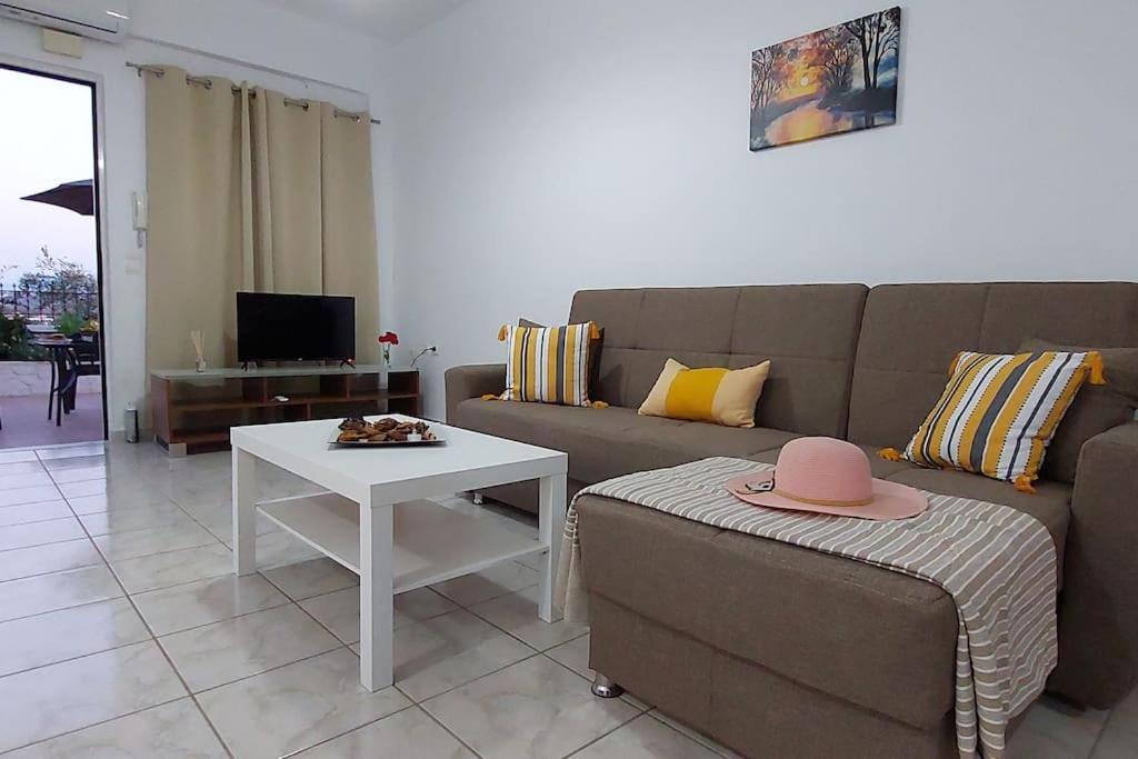 Iakovos Apartments Chorafakia Ngoại thất bức ảnh