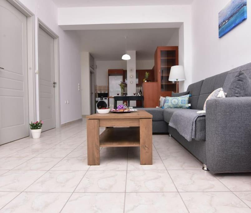Iakovos Apartments Chorafakia Ngoại thất bức ảnh
